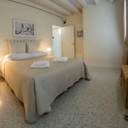 Juliet House Vérone
