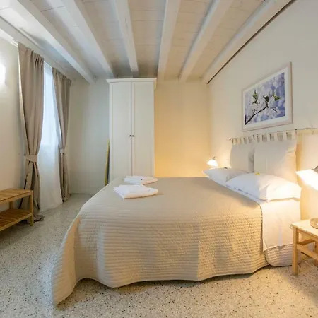 Juliet House 2* Vérone