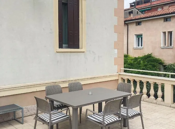 Juliet House Gasthof 4*