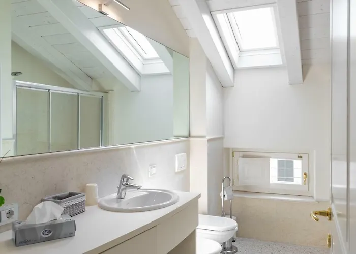 Juliet House 4* Verona