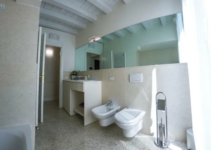 Juliet House 4* Verona