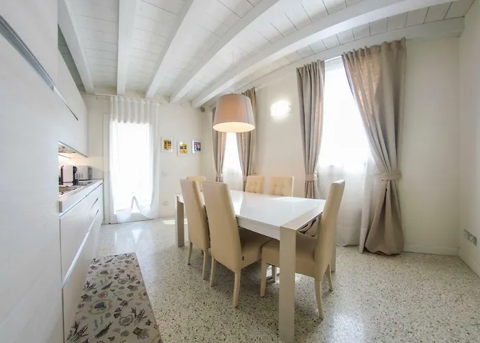 Juliet House 4* Verona