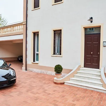 Juliet House 4* Verona