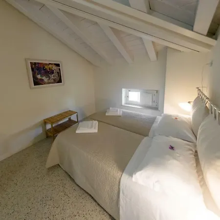 Juliet House Pensión Verona