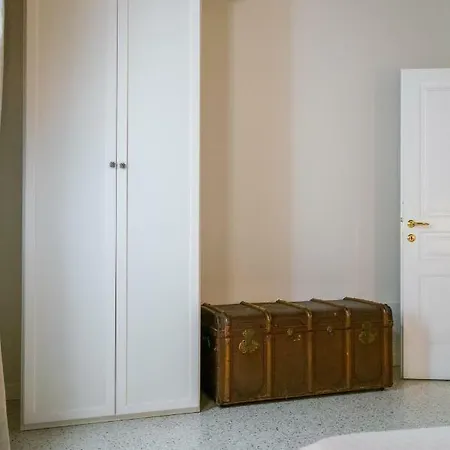 Juliet House Гостевой дом Верона