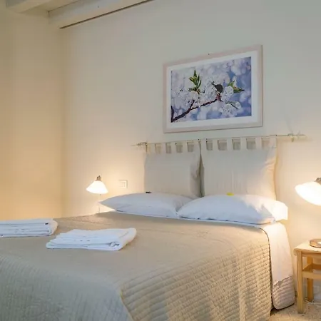 Juliet House 4* Верона