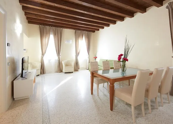 Juliet House 4* Verona