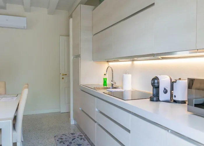 Juliet House Vendégház 4*