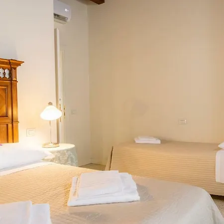 Penzion Juliet House 4*